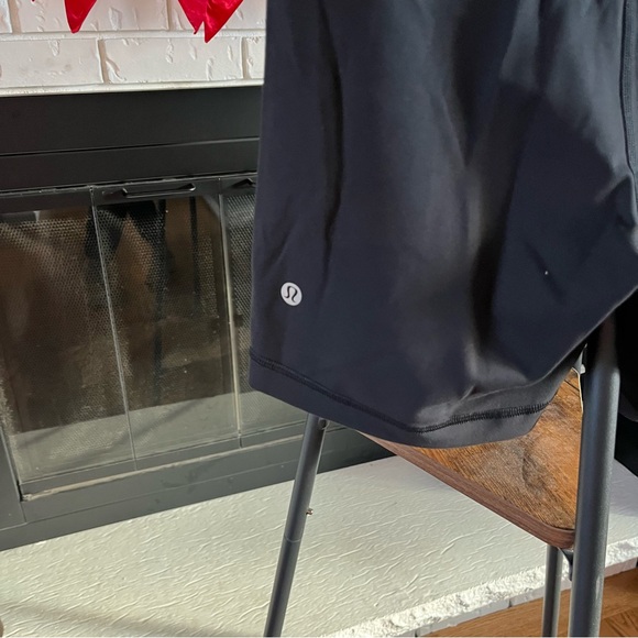 lululemon Align High-Rise Short 6" - Picture 3 of 4